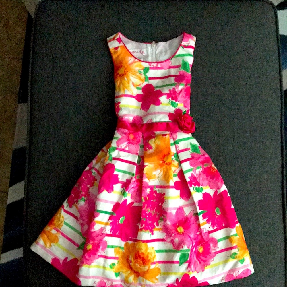 Girl dress